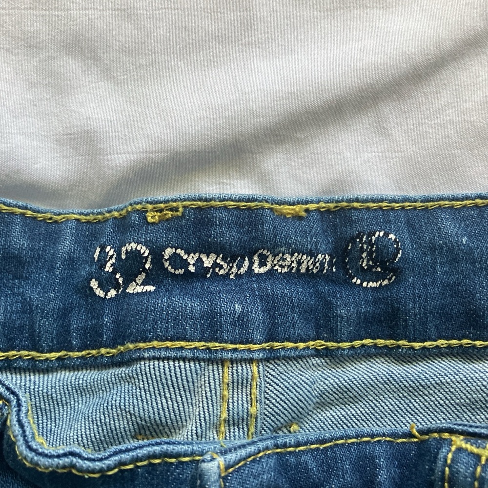 Crysp Denim Blue Jeans 
Size 32x32 - Picture 7 of 7
